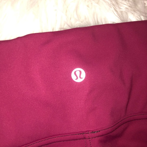 Lululemon legging - Picture 7 of 7